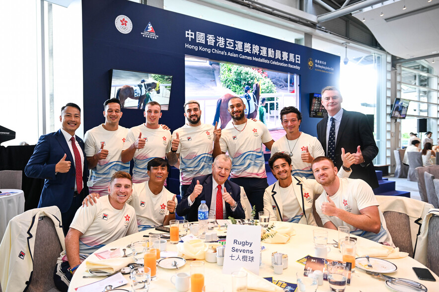 <p>Medallists of the 19<sup>th</sup> Asian Games Hangzhou celebrated in the Hong Kong China&rsquo;s Asian Games Medallists Celebration Raceday.</p>
